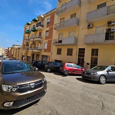 Valery House Apartamento Cagliari Exterior foto