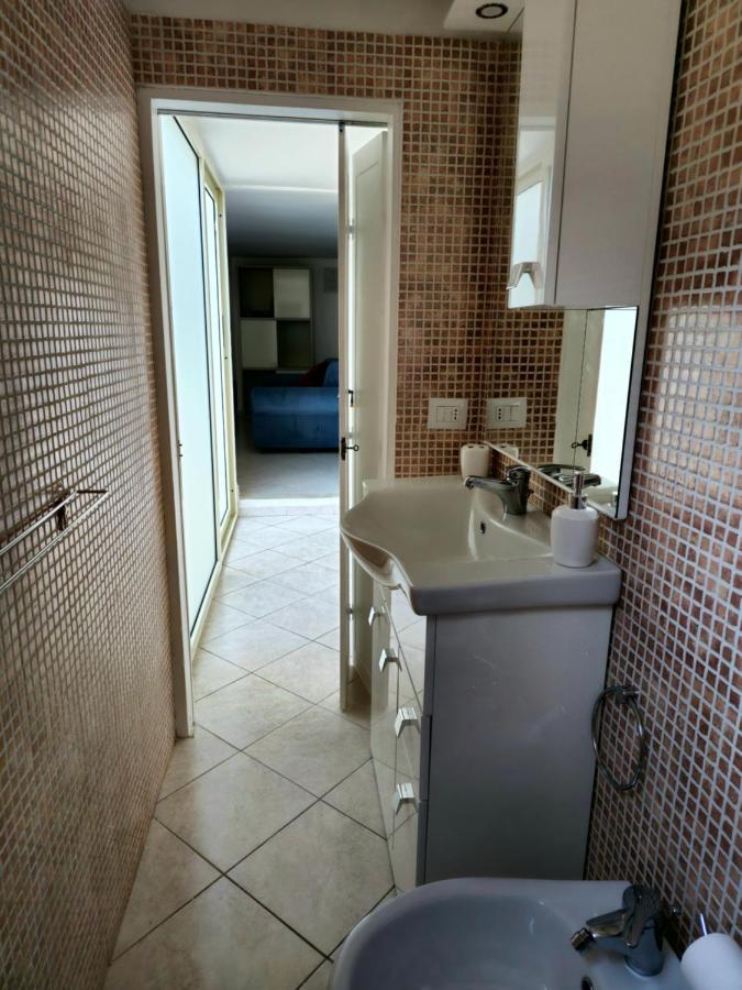 Valery House Apartamento Cagliari Exterior foto