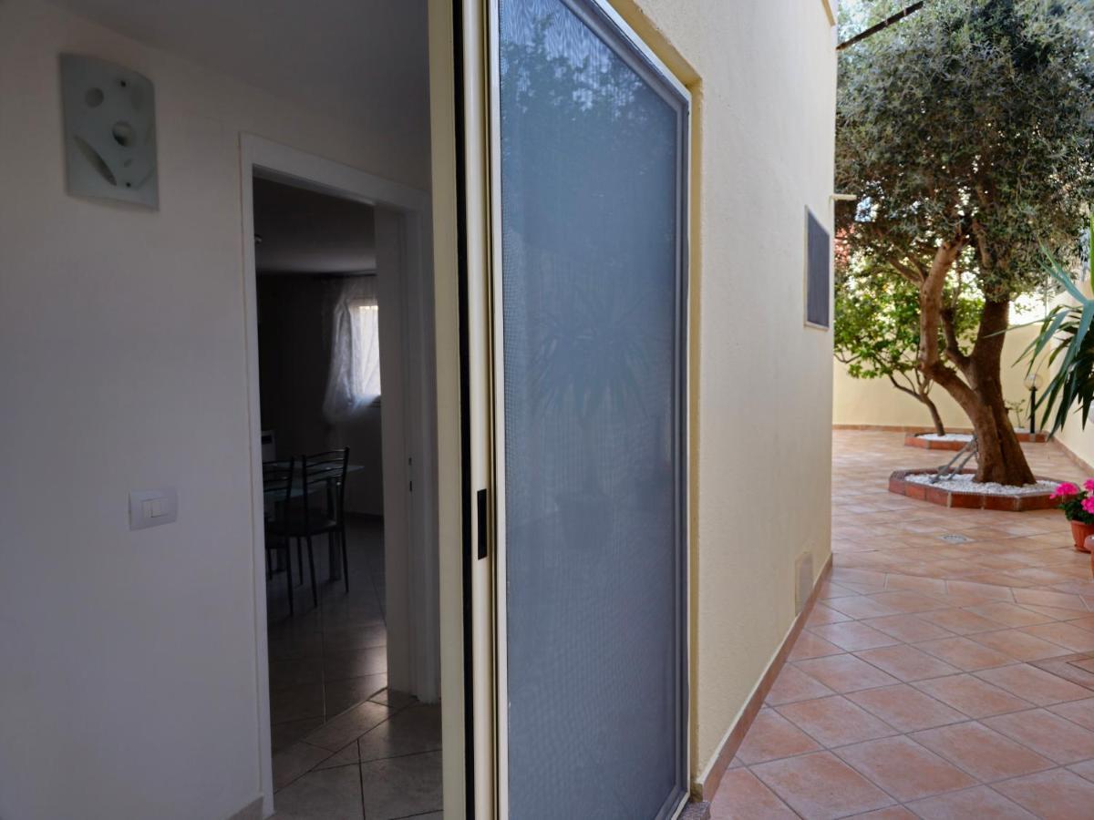 Valery House Apartamento Cagliari Exterior foto